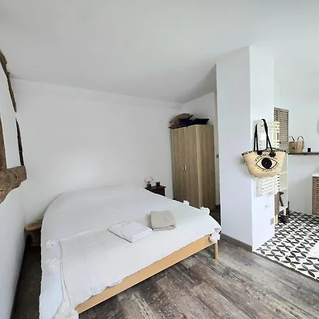 Longere De Charme, Calme & Piscine