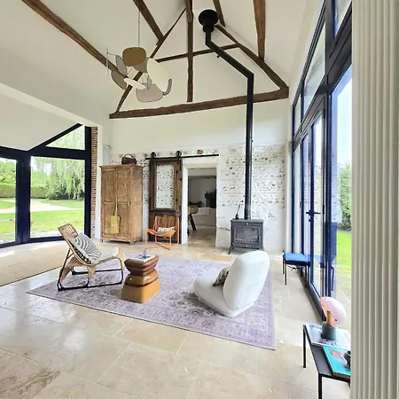 Vakantiehuis Longere De Charme, Calme & Piscine *